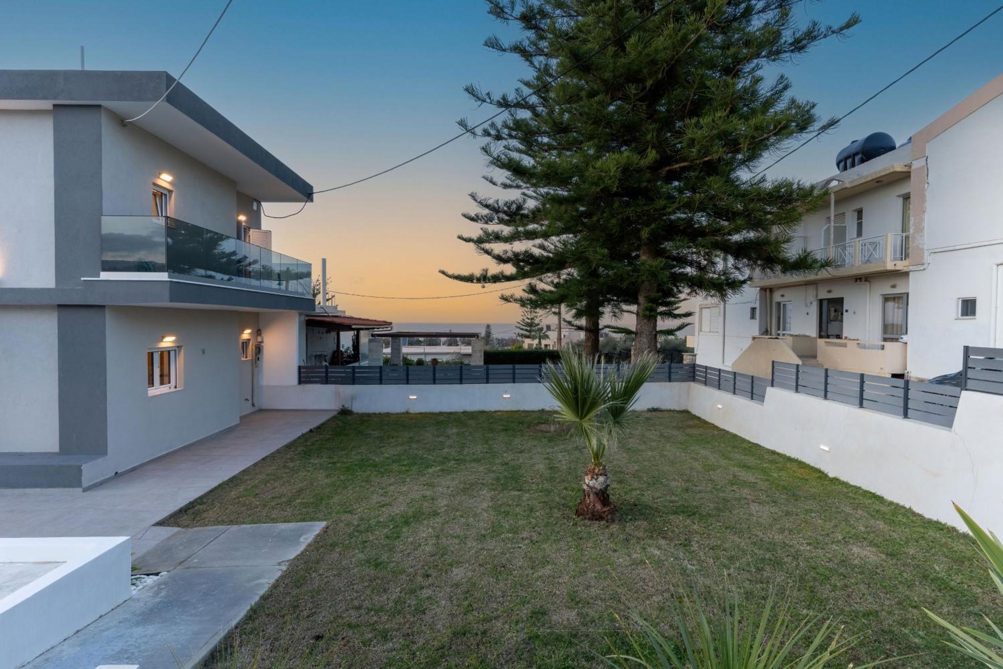 Villa House *