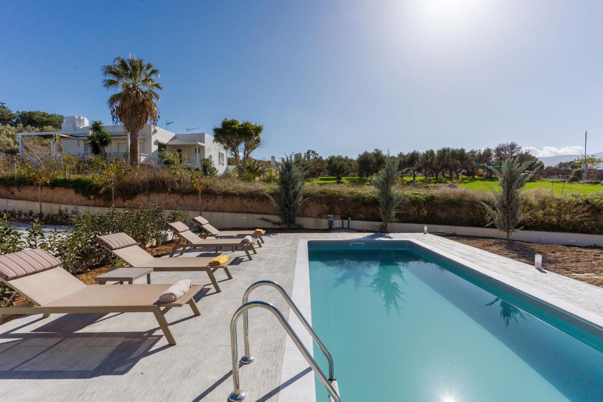 Villa House *