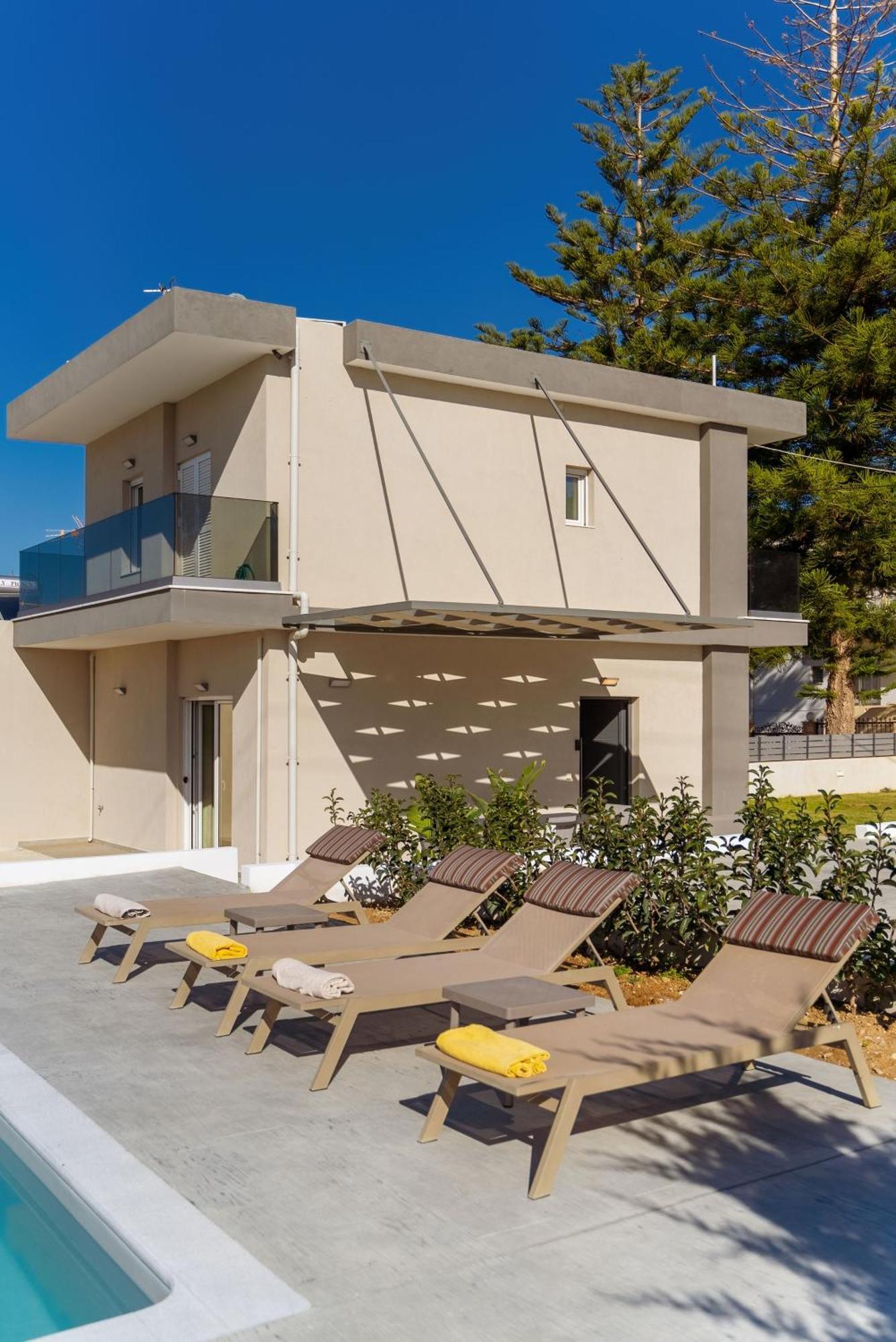 Villa House *