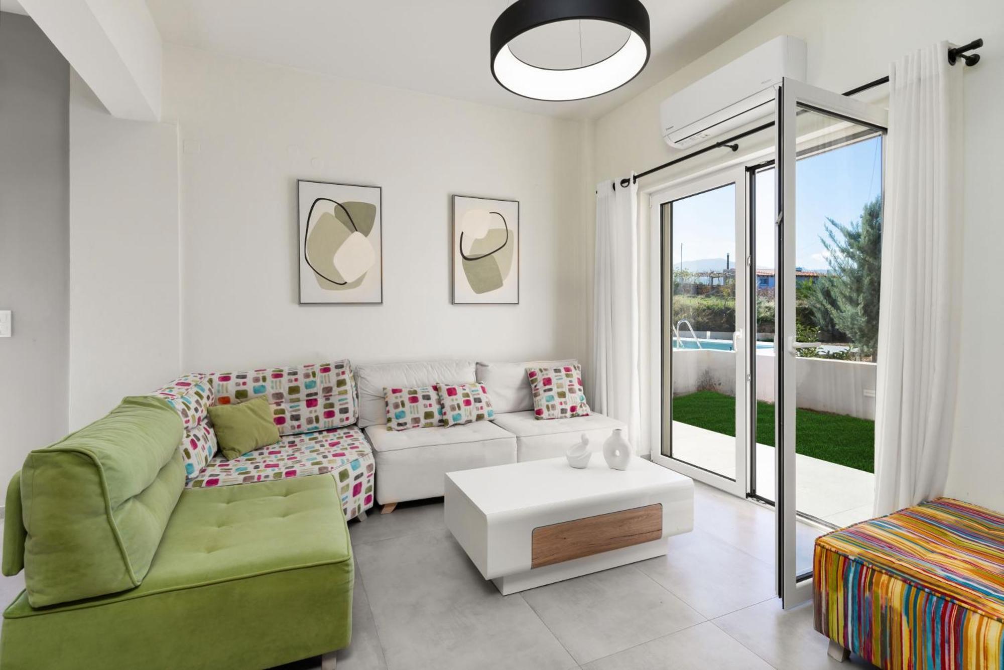 House Adelianos Kampos